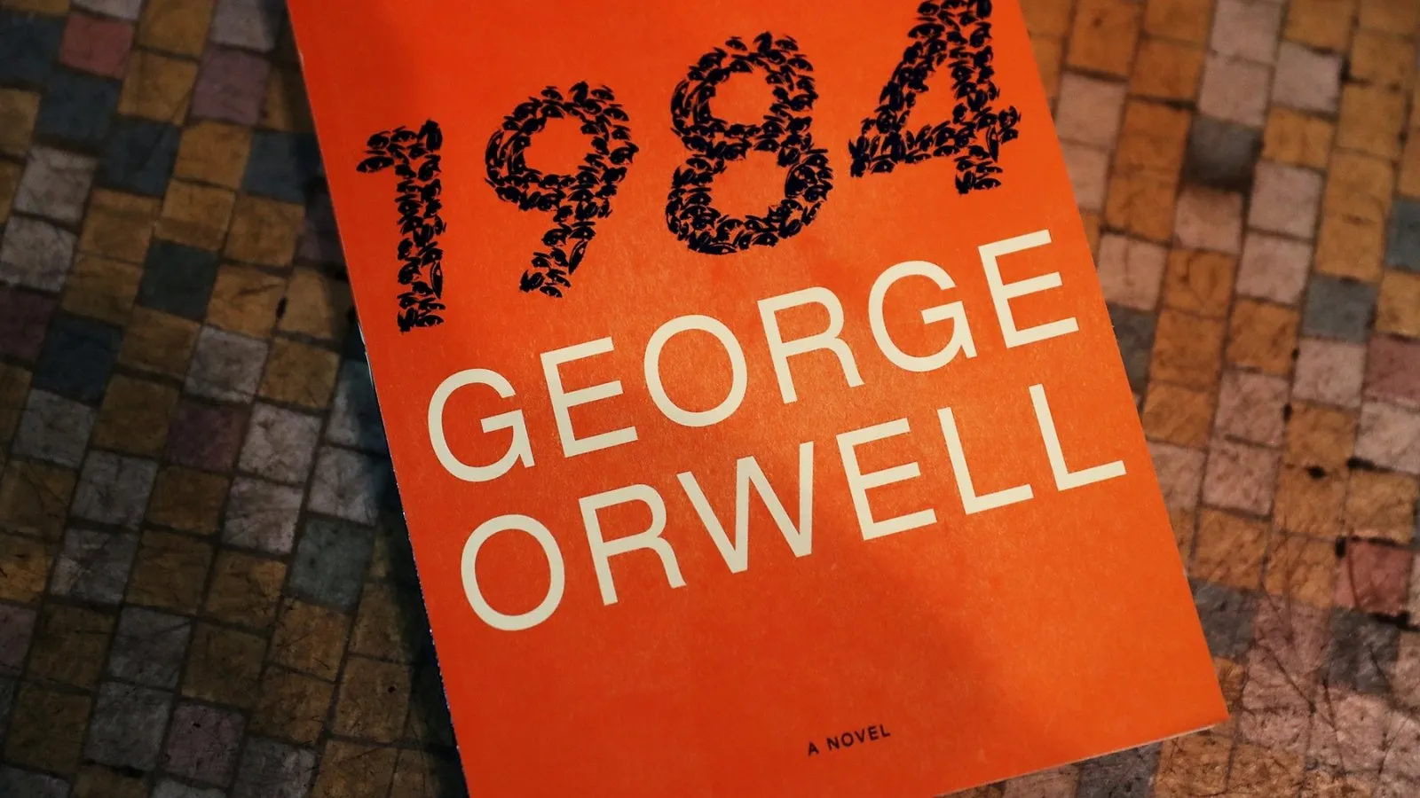 George Orwell Novel 1984 – A Masterpiece of Dystopian Literature